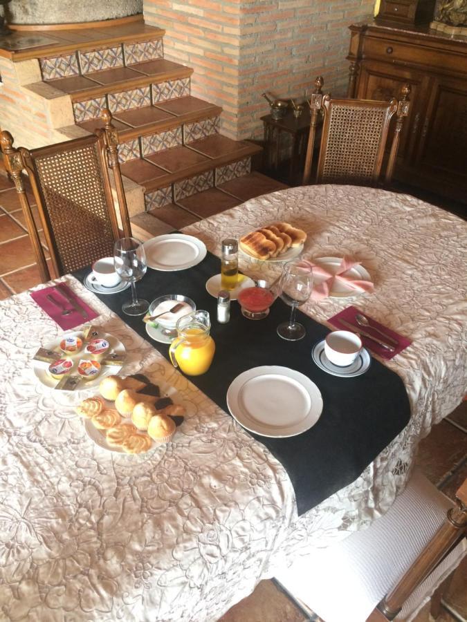 El Molino De La Hiedra Guest House Albeta ภายนอก รูปภาพ